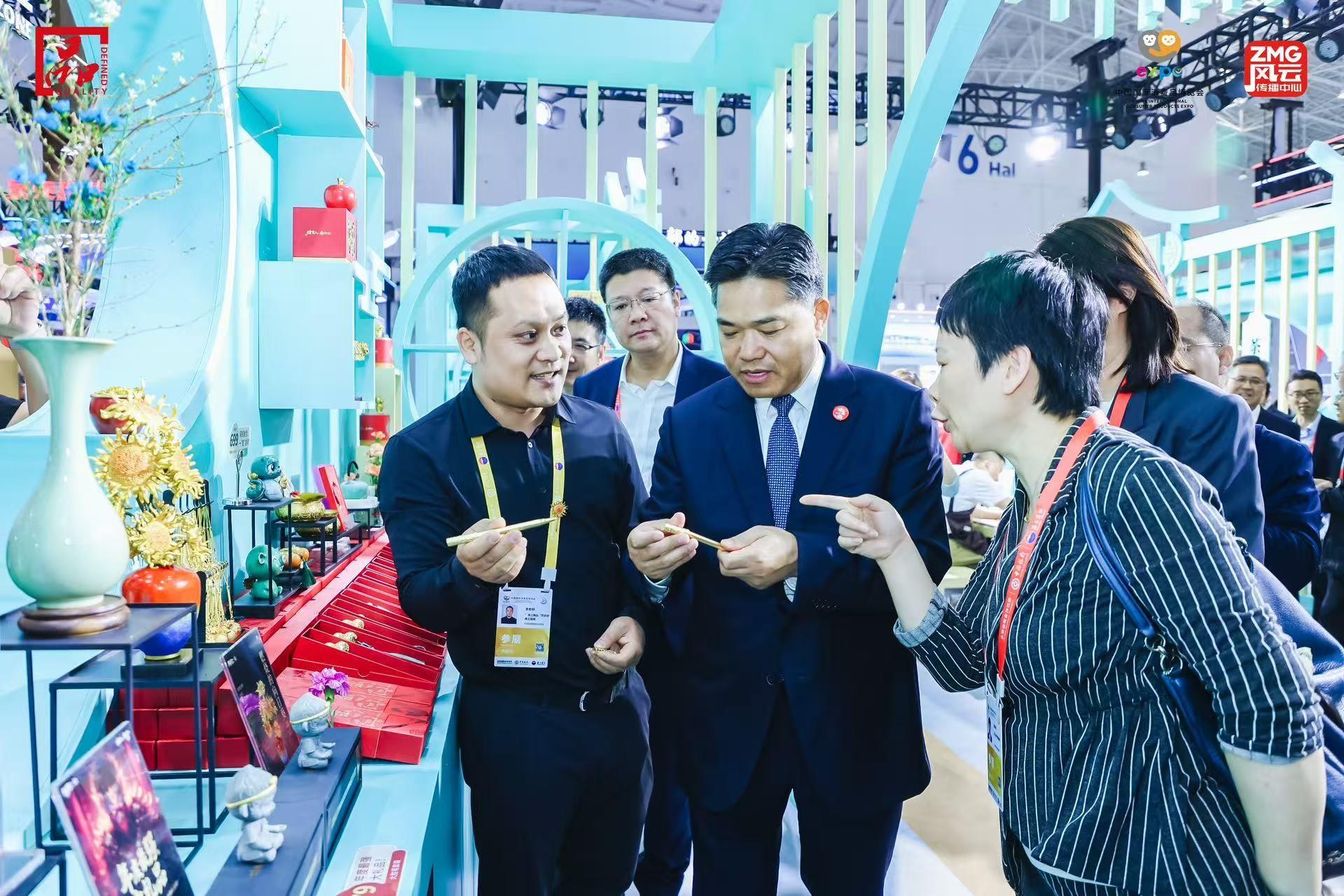 商务部副部长凌激：推动各地、各部门研究出台深化国家级经开区改革配套措施